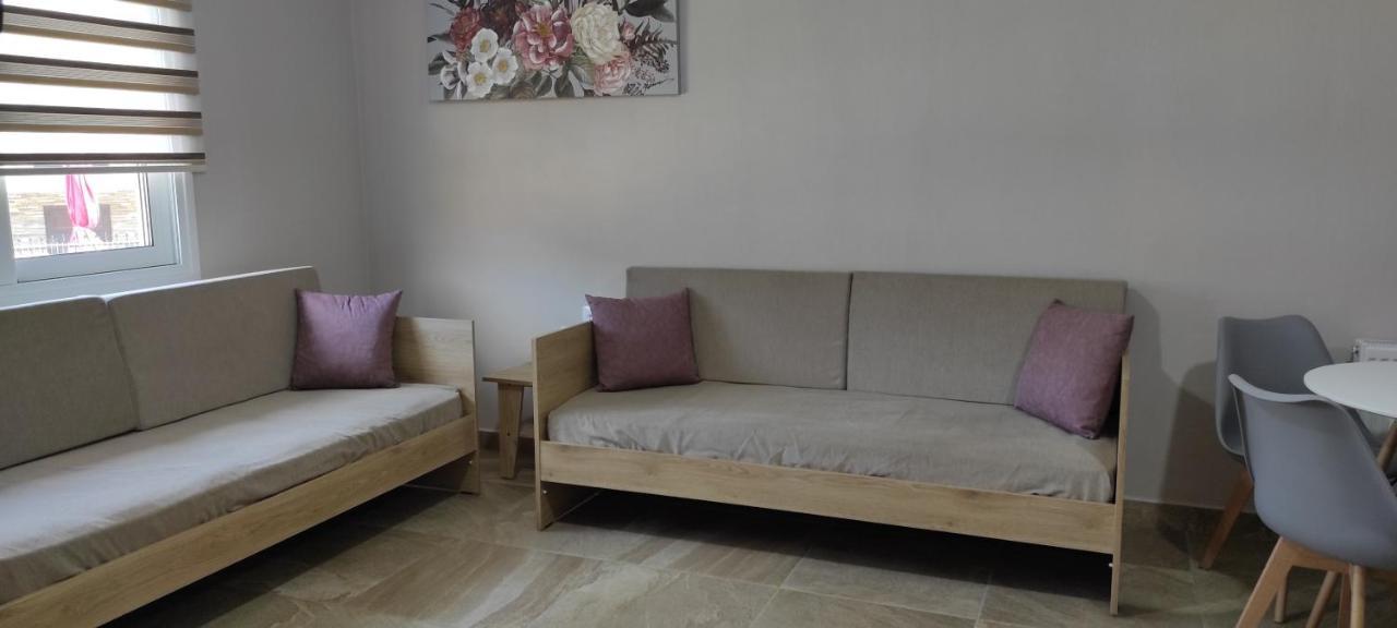 House Kallisti 2 *